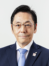 川上　敬　君